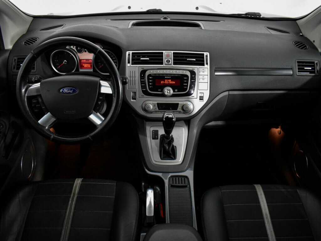 Ford Kuga, 2012 - Фото №11