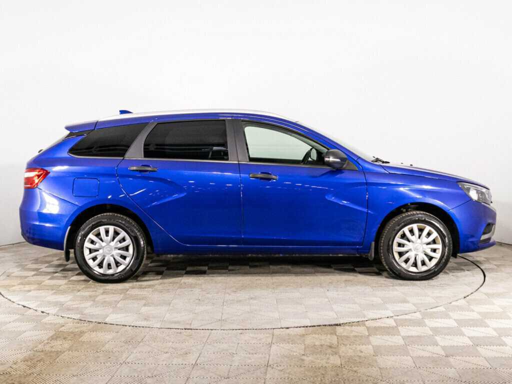 Lada (ВАЗ) Vesta SW, 2021 - Фото №3