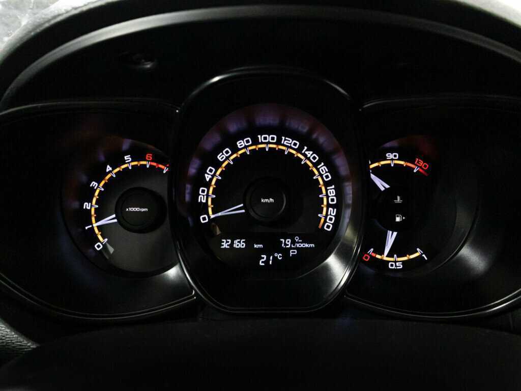 Lada (ВАЗ) Vesta SW, 2021 - Фото №11