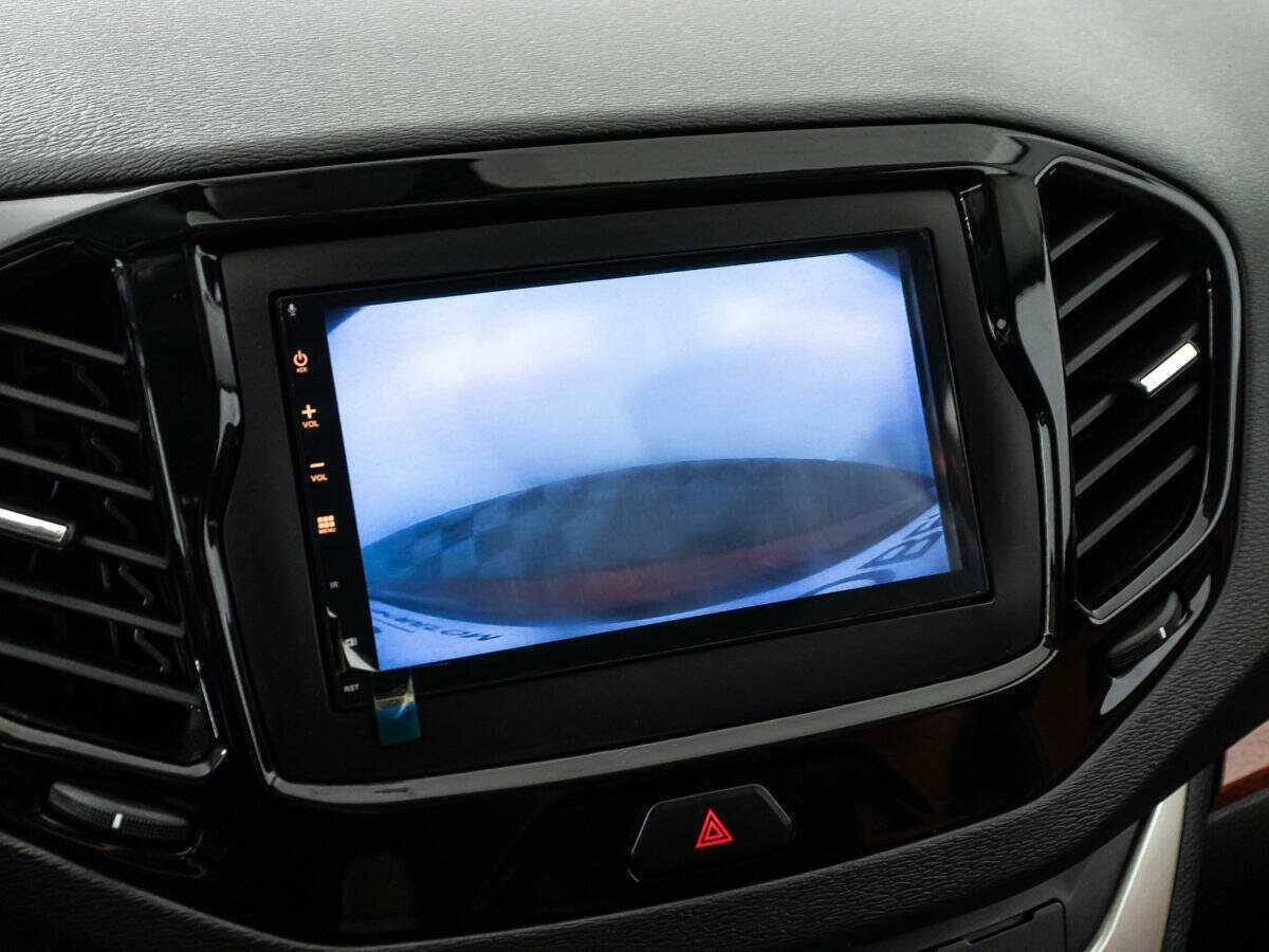 Lada (ВАЗ) Vesta SW Cross, 2019 - Фото №12