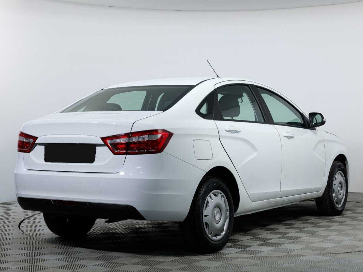 Lada (ВАЗ) Vesta, 2022 - Фото №2