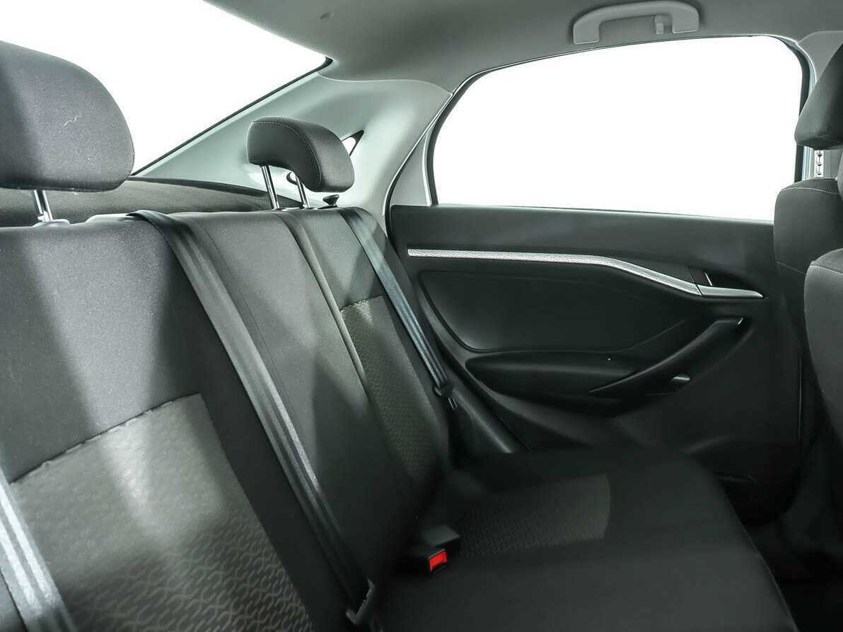 Lada (ВАЗ) Vesta, 2022 - Фото №9