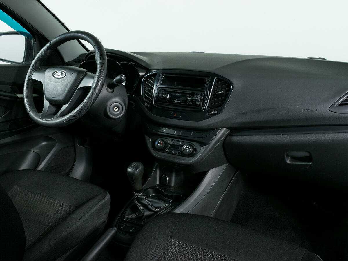 Lada (ВАЗ) Vesta, 2017 - Фото №8