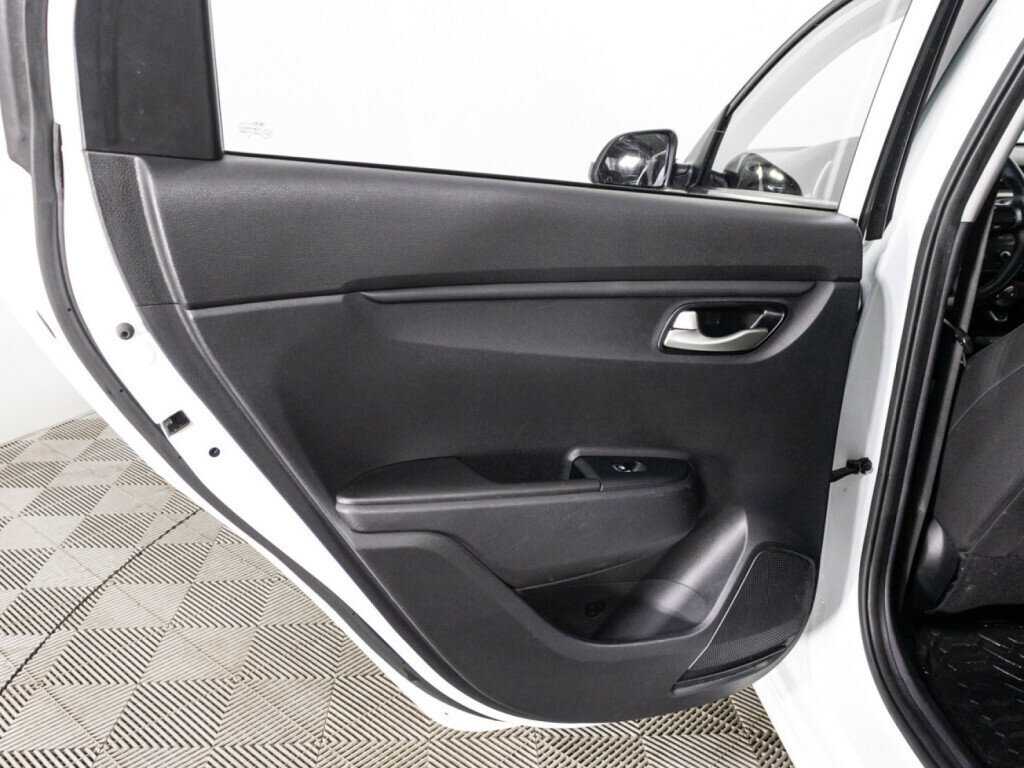 Kia Rio, 2020 - Фото №24