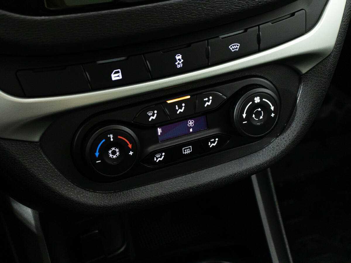 Lada (ВАЗ) Vesta Cross, 2021 - Фото №17