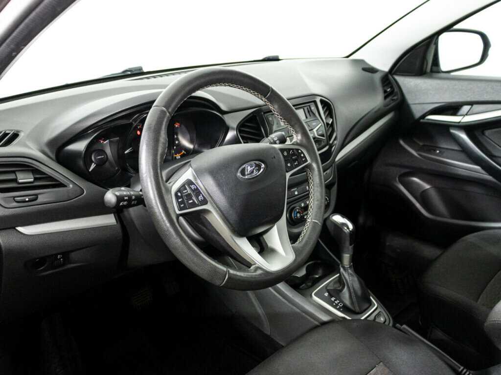 Lada (ВАЗ) Vesta SW, 2021 - Фото №10