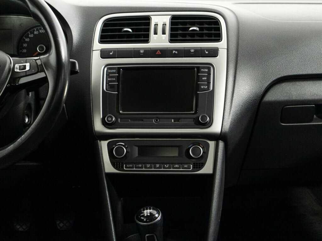 Volkswagen Polo, 2018 - Фото №13