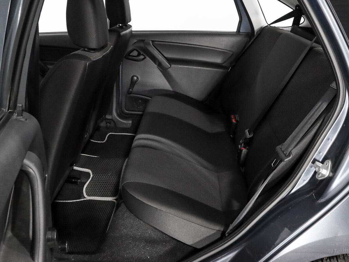 Lada (ВАЗ) Granta, 2015 - Фото №9