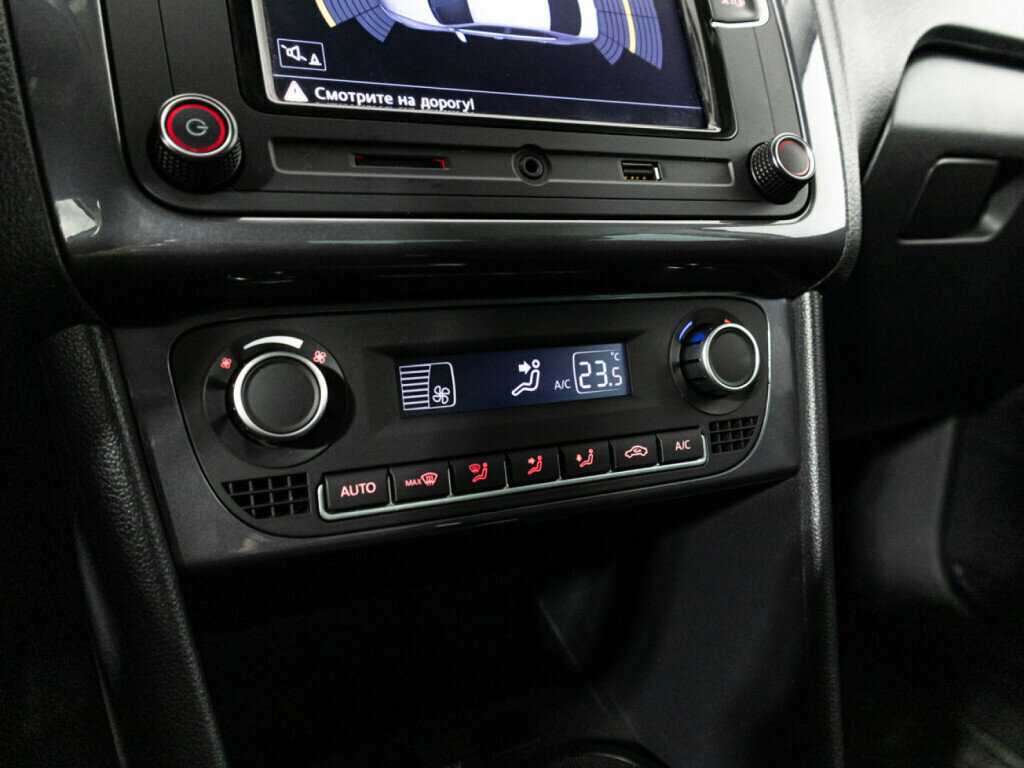 Volkswagen Polo, 2018 - Фото №15