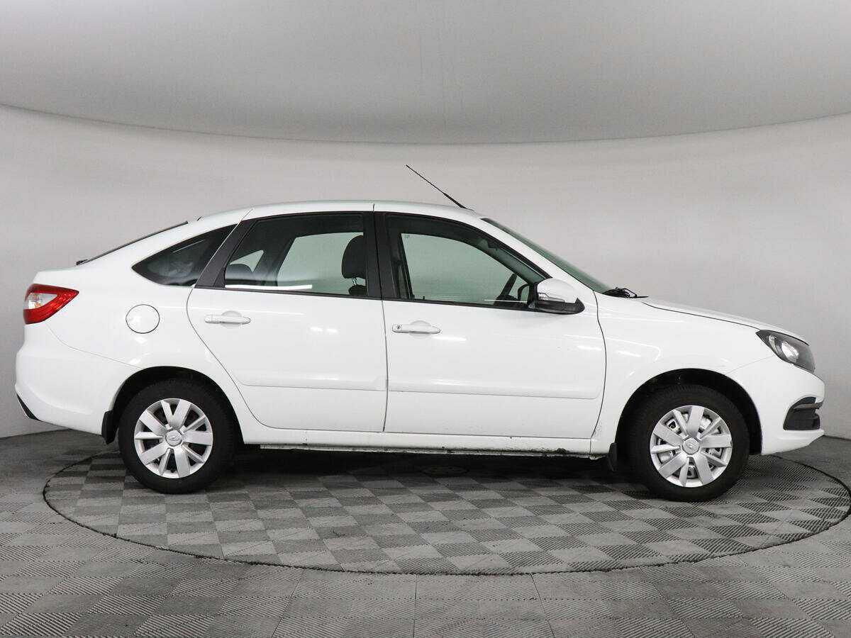 Lada (ВАЗ) Granta, 2018 - Фото №3