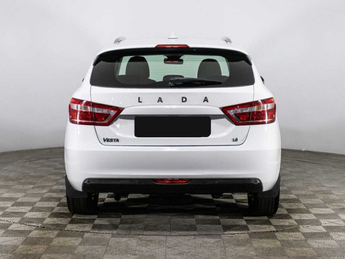 Lada (ВАЗ) Vesta SW, 2017 - Фото №5