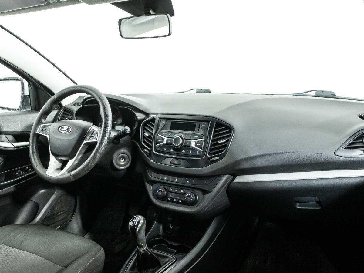 Lada (ВАЗ) Vesta SW, 2017 - Фото №8