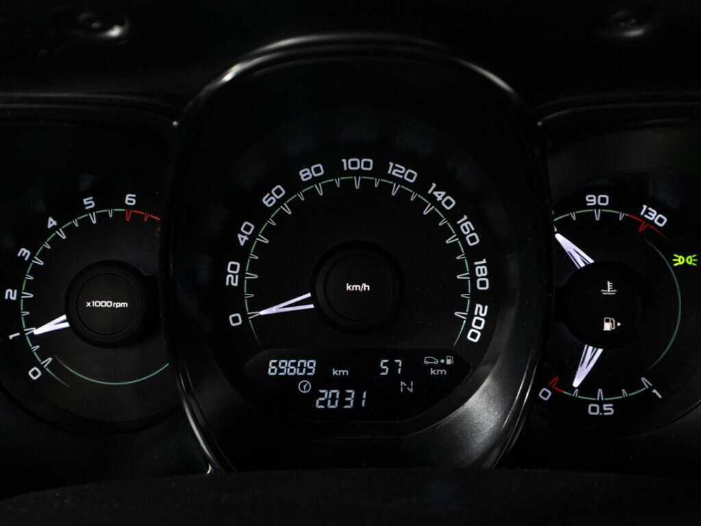 Lada (ВАЗ) Vesta, 2017 - Фото №11