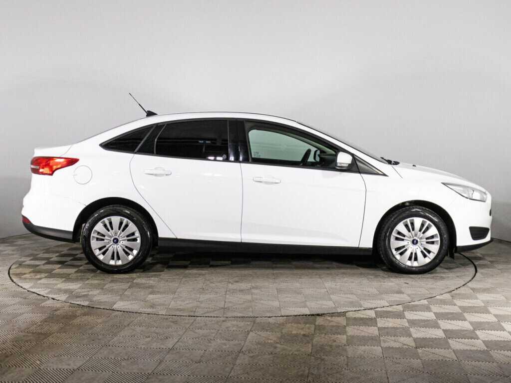 Ford Focus, 2018 - Фото №3