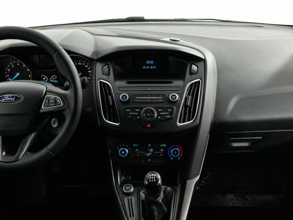 Ford Focus, 2018 - Фото №12