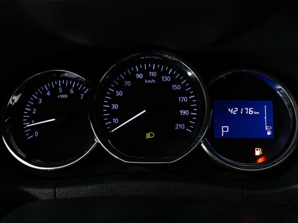 Nissan Terrano, 2017 - Фото №11