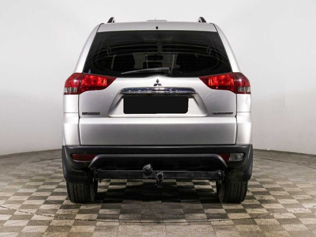 Mitsubishi Pajero Sport, 2014 - Фото №5