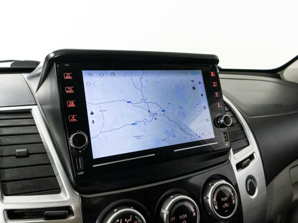 Mitsubishi Pajero Sport, 2014 - Фото №14