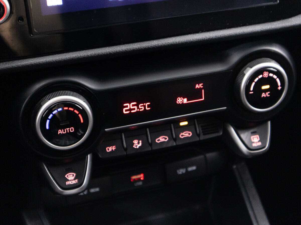 Kia Rio, 2021 - Фото №18