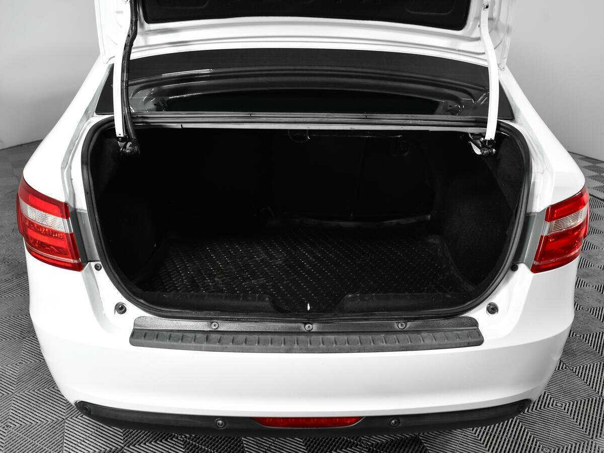 Lada (ВАЗ) Vesta, 2016 - Фото №12