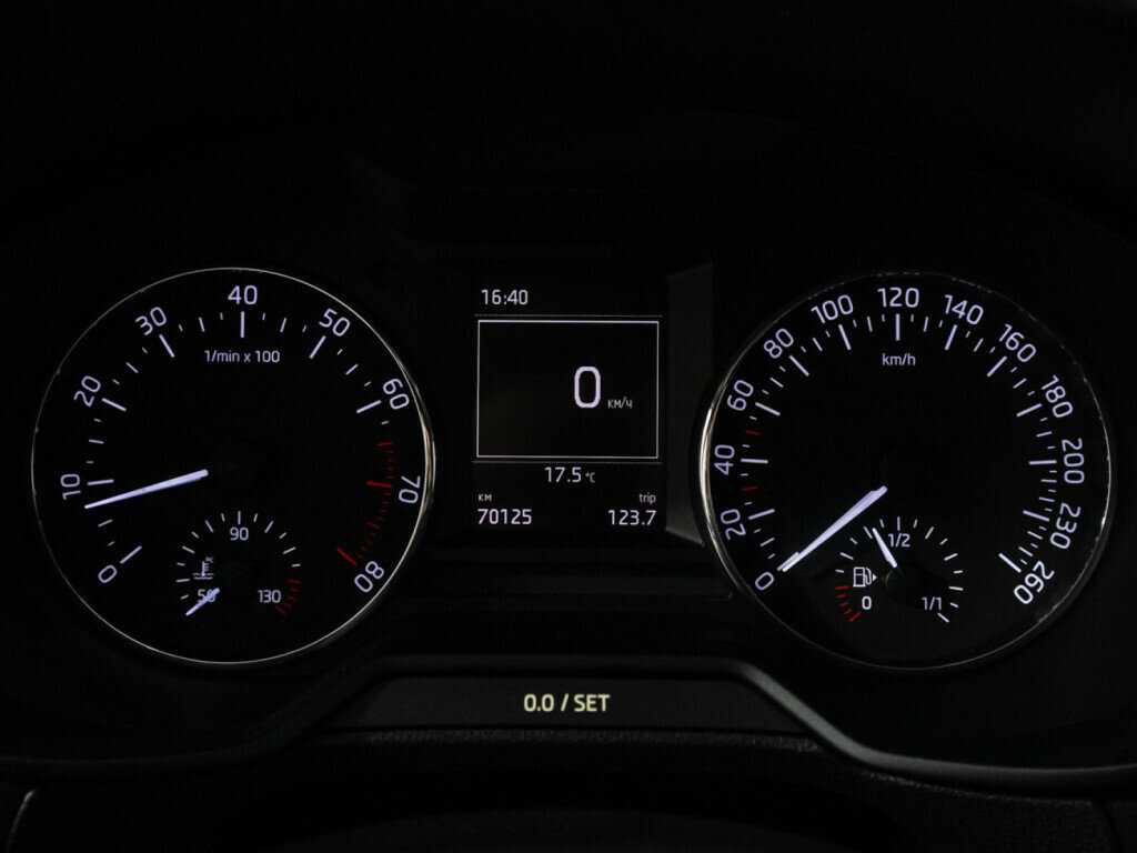 Skoda Octavia, 2013 - Фото №11