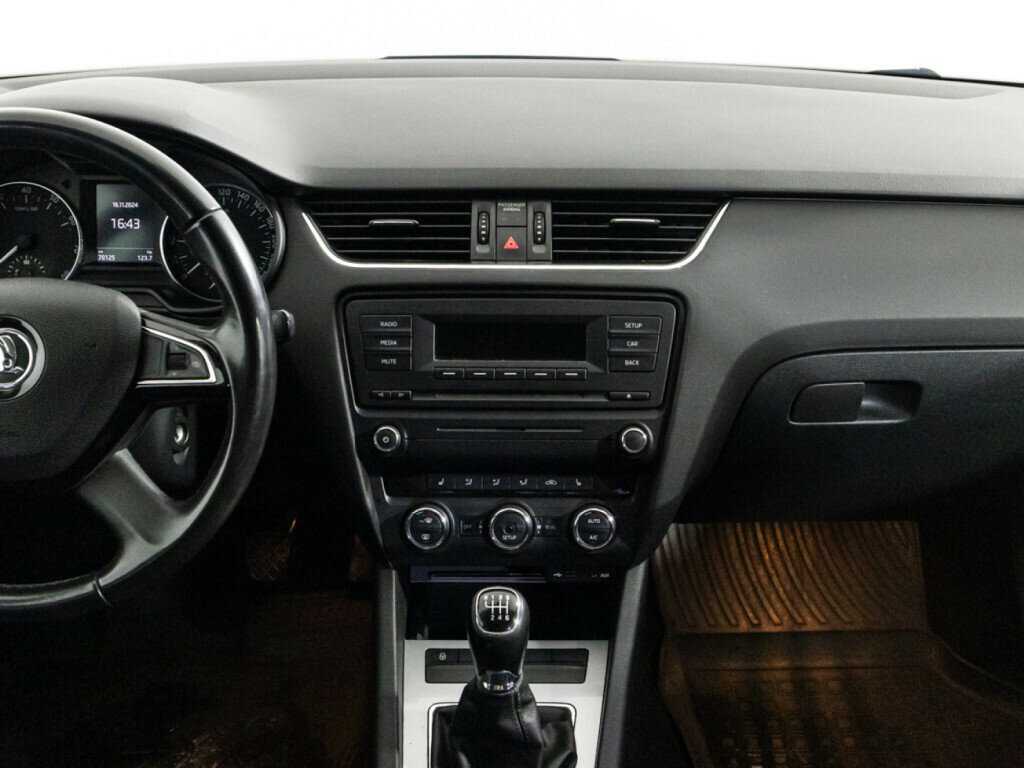Skoda Octavia, 2013 - Фото №13