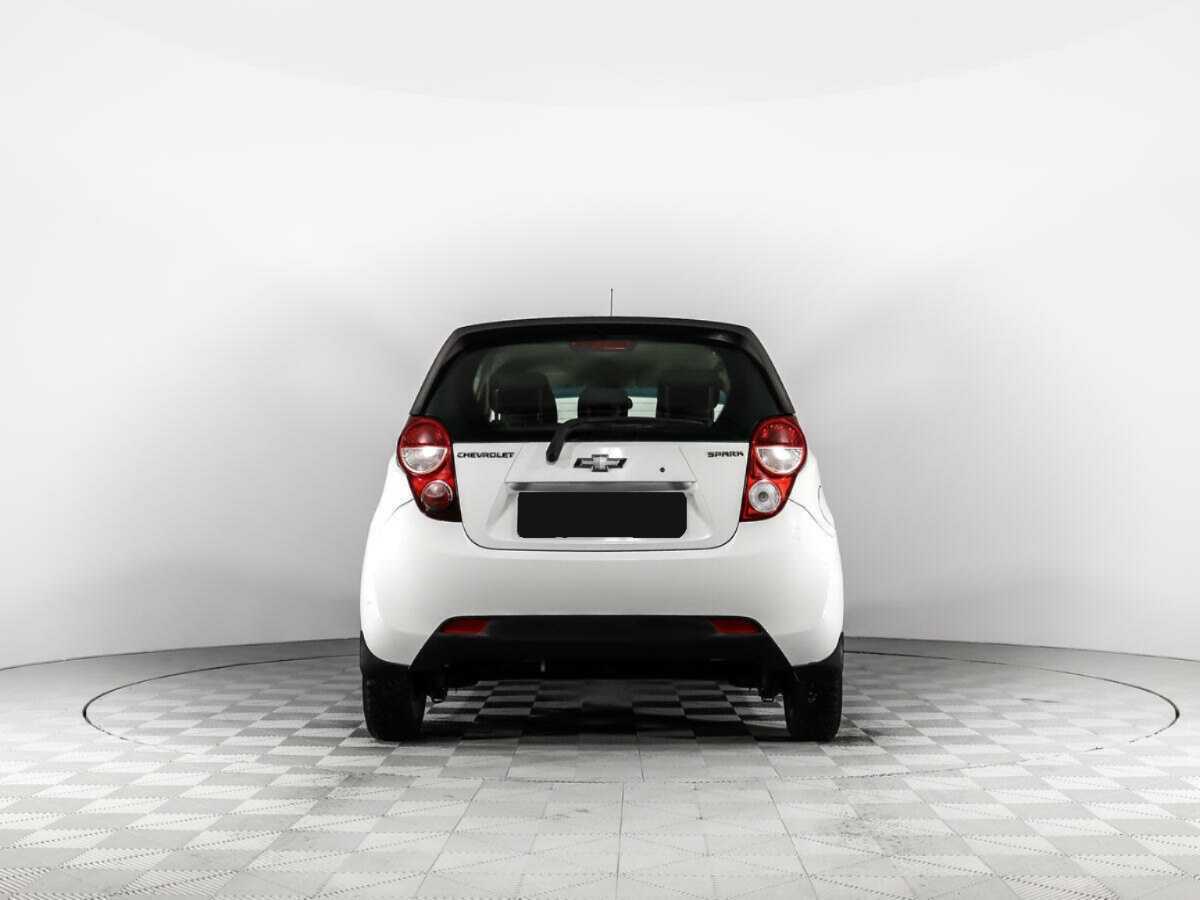 Chevrolet Spark, 2013 - Фото №5