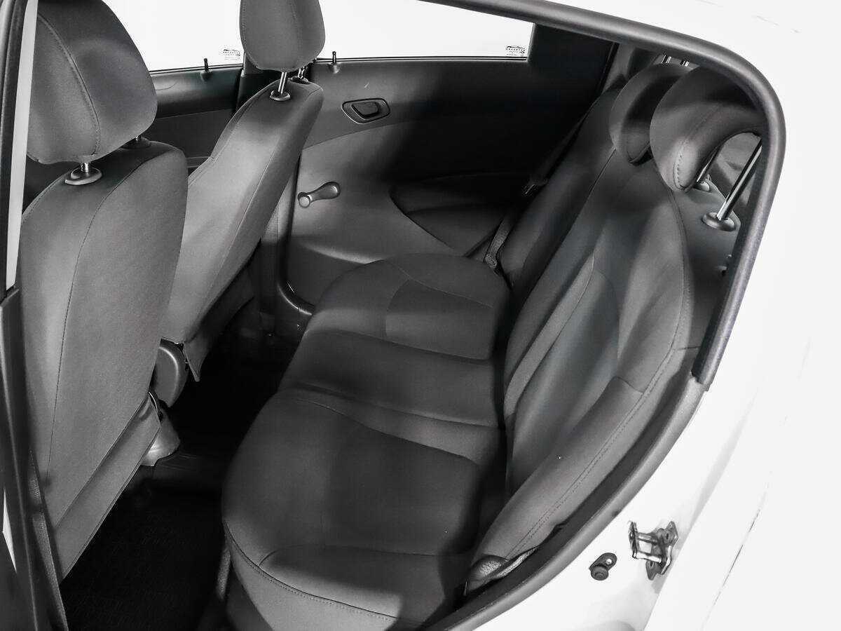 Chevrolet Spark, 2013 - Фото №9