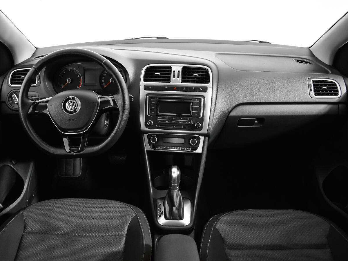 Volkswagen Polo, 2016 - Фото №11