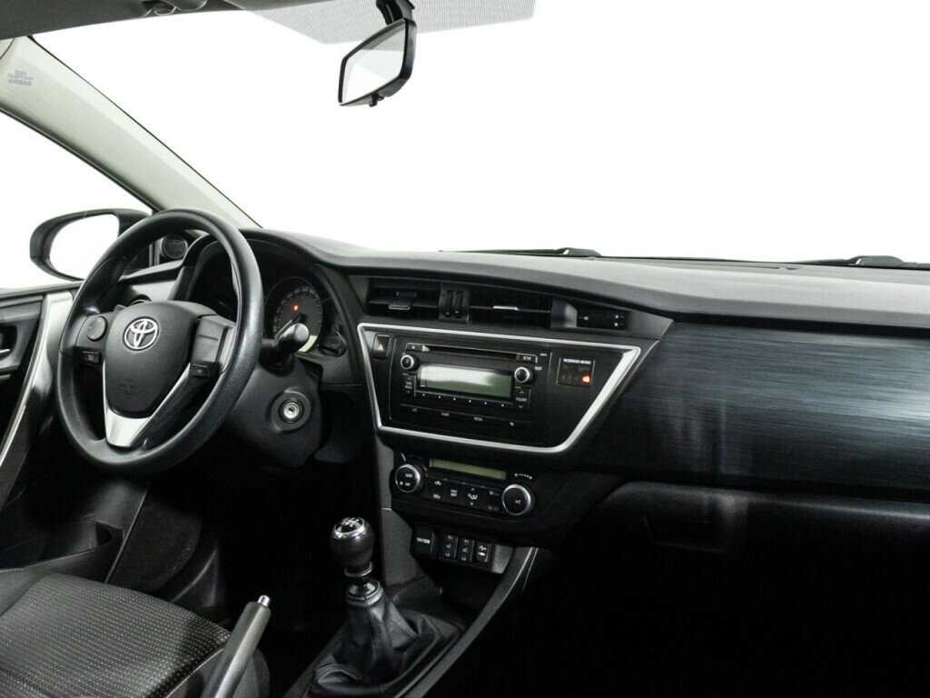 Toyota Auris, 2014 - Фото №8