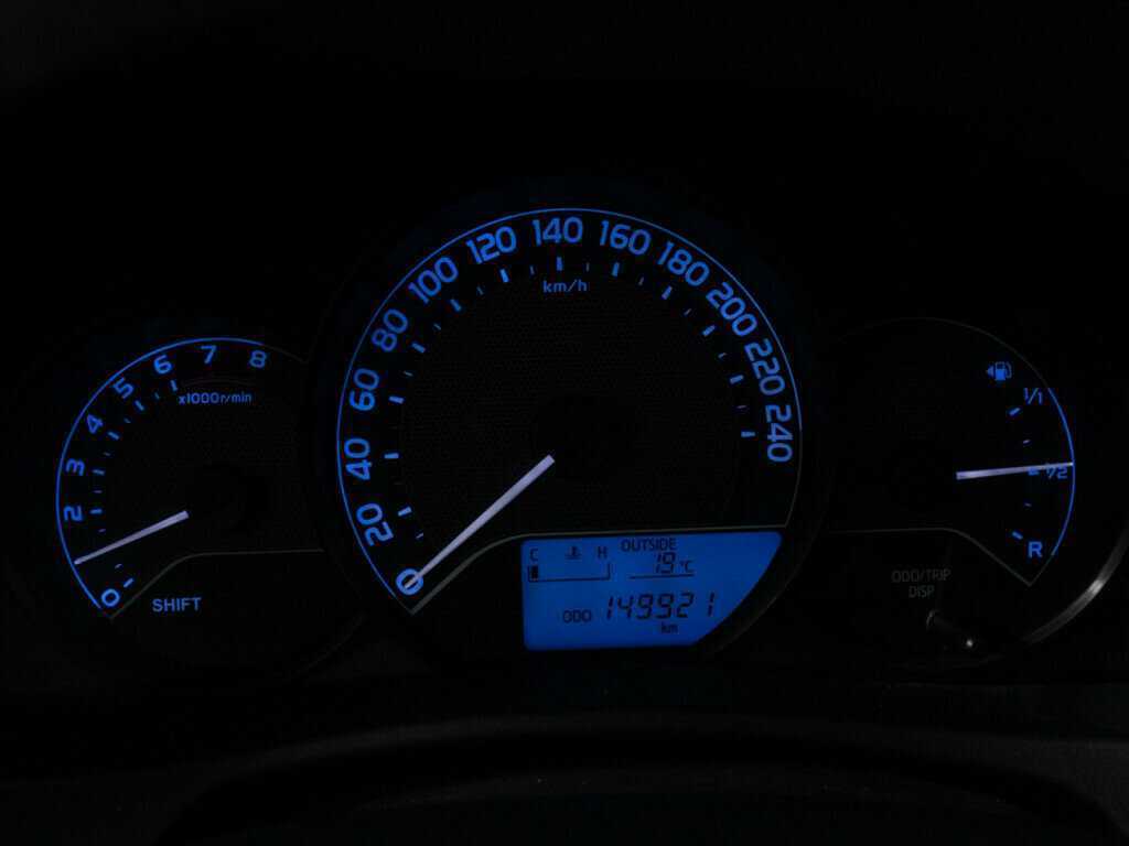 Toyota Auris, 2014 - Фото №11