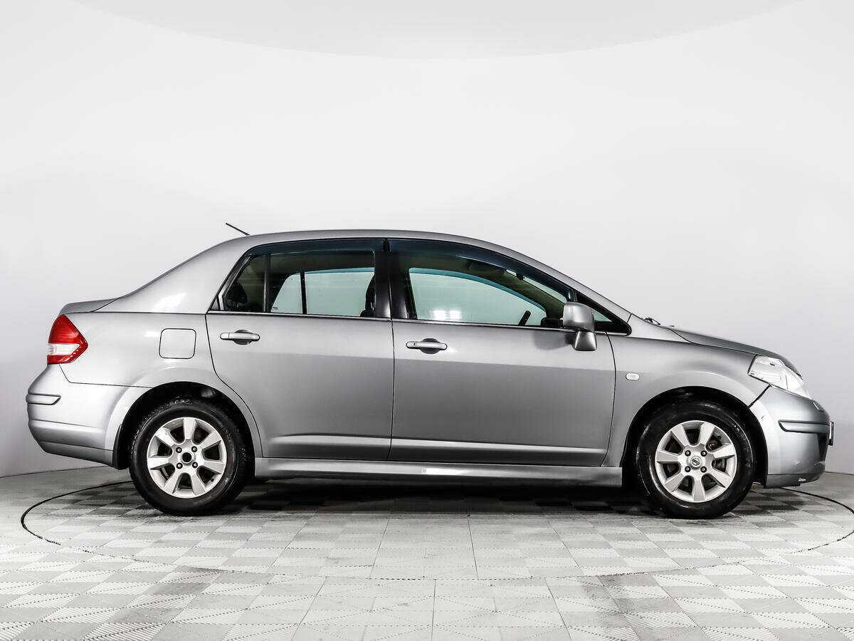 Nissan Tiida, 2012 - Фото №3