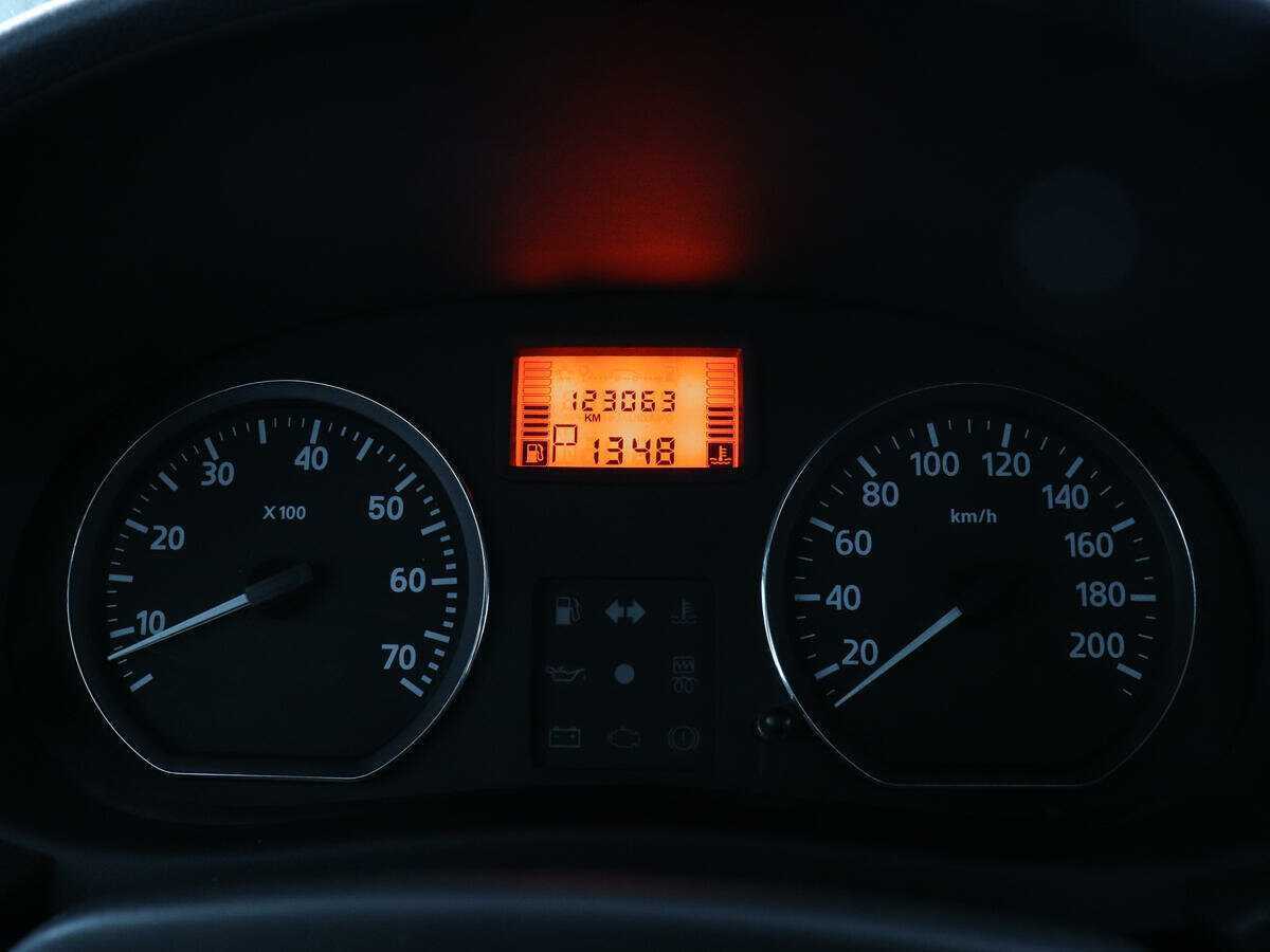 Nissan Almera, 2013 - Фото №9