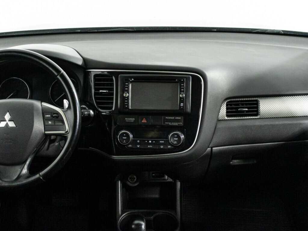 Mitsubishi Outlander, 2013 - Фото №13