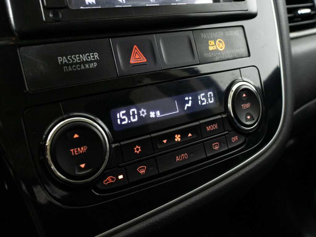 Mitsubishi Outlander, 2013 - Фото №14