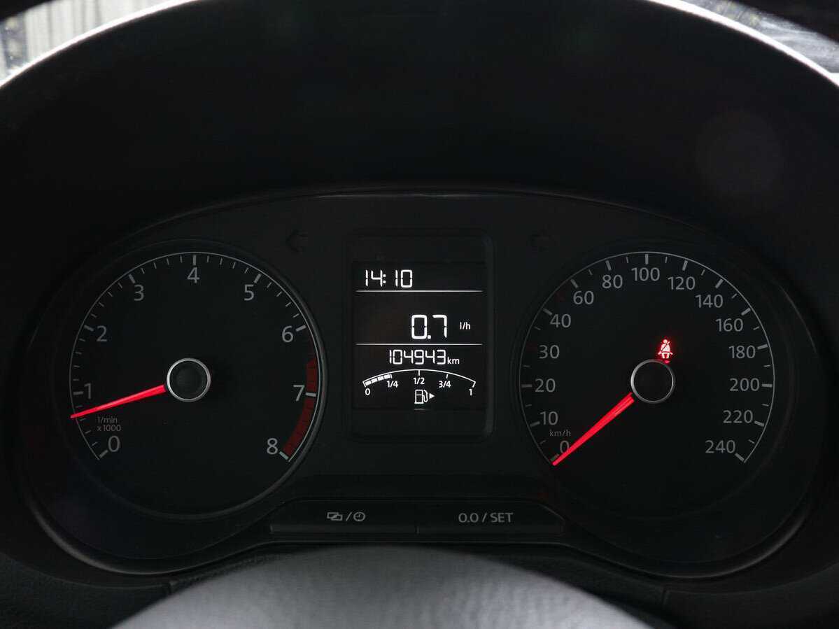 Volkswagen Polo, 2015 - Фото №10