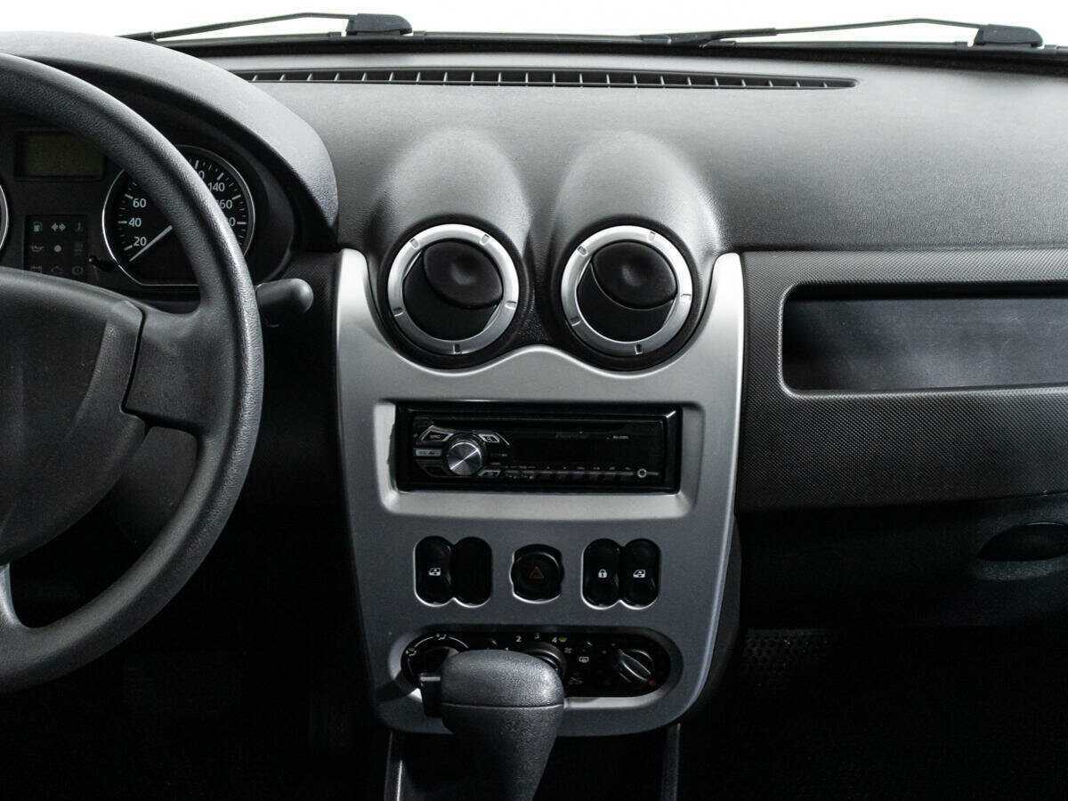 Renault Logan, 2014 - Фото №13