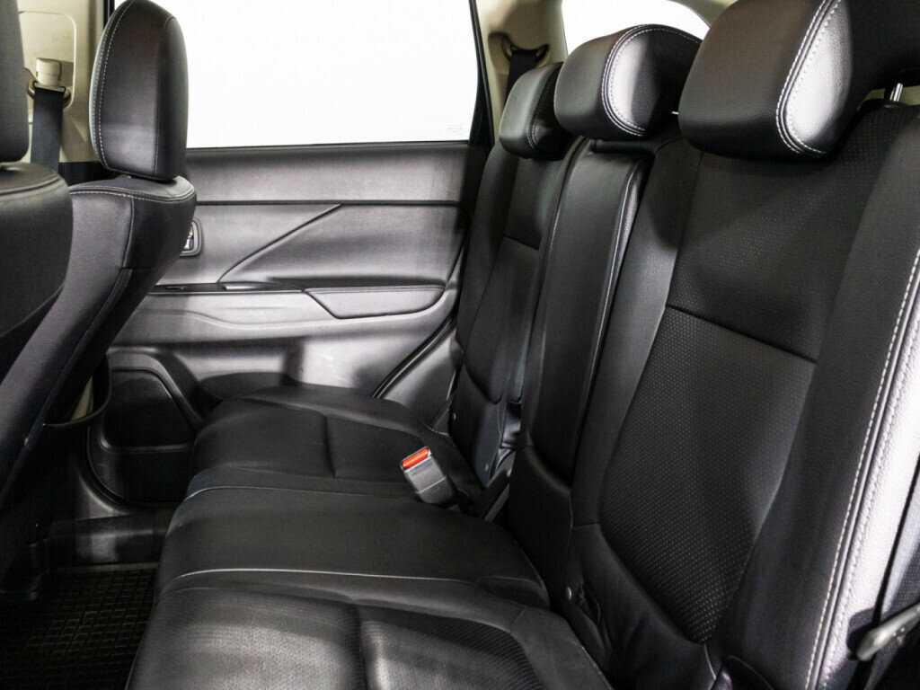 Mitsubishi Outlander, 2016 - Фото №9