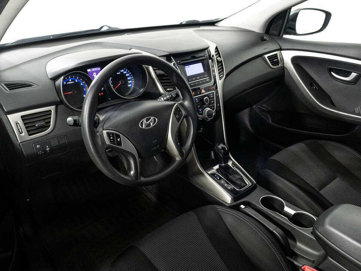 Hyundai i30, 2015 - Фото №10
