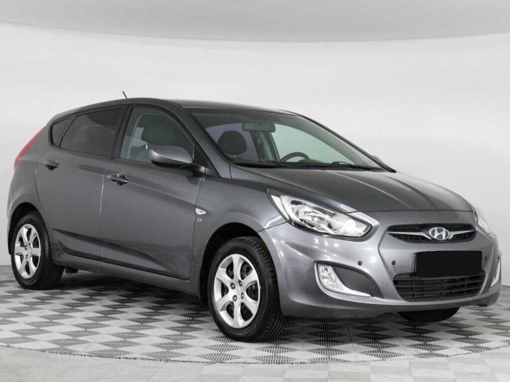 Hyundai Solaris, 2012 - Фото №1