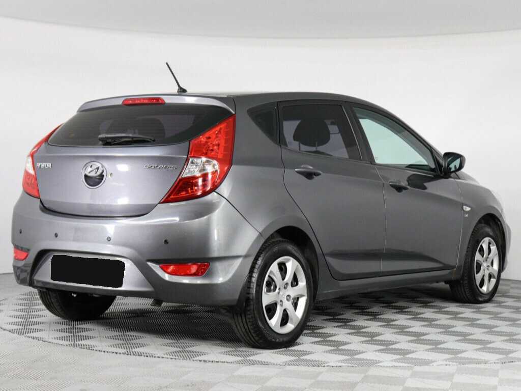 Hyundai Solaris, 2012 - Фото №2