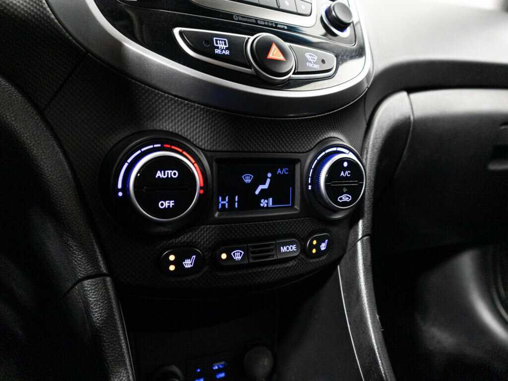 Hyundai Solaris, 2015 - Фото №15