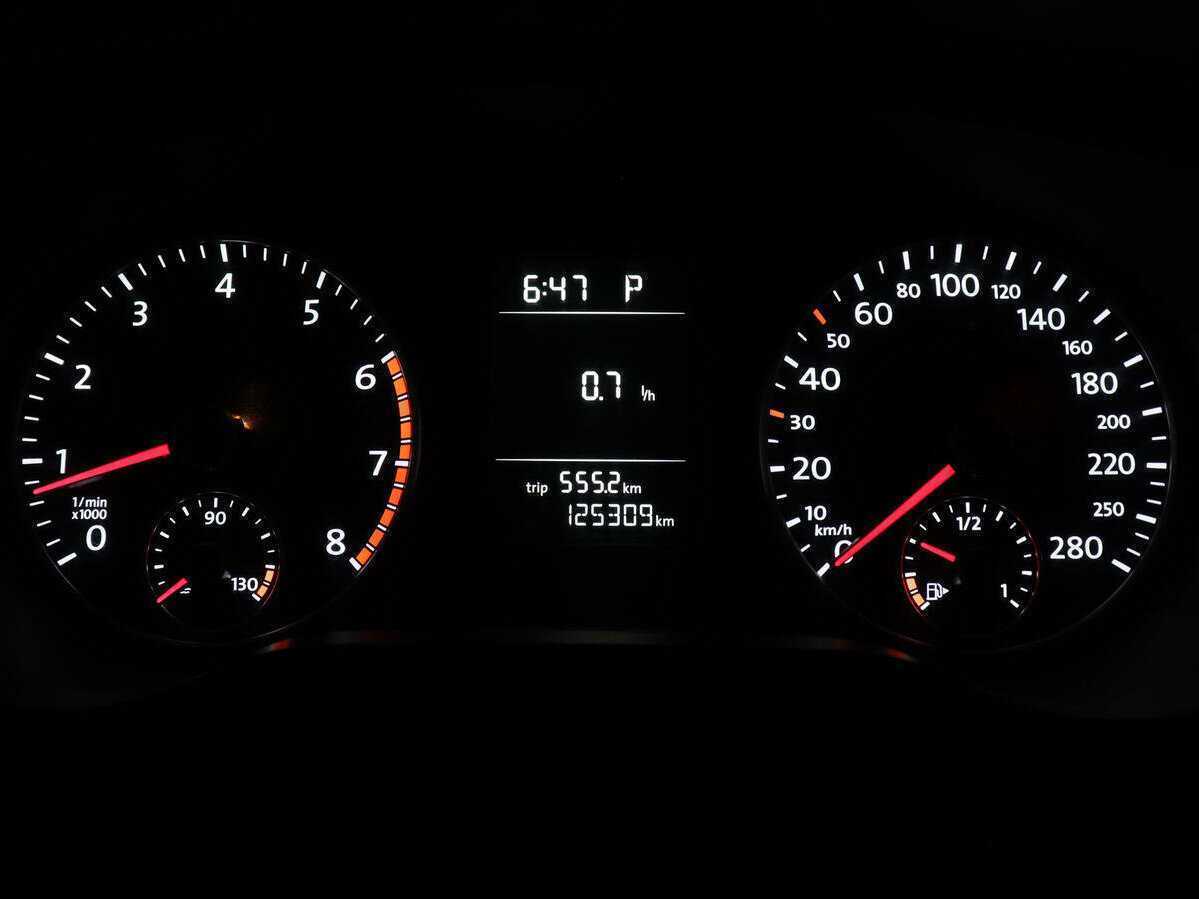 Volkswagen Jetta, 2014 - Фото №6