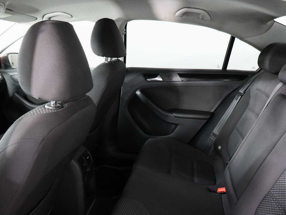 Volkswagen Jetta, 2014 - Фото №7