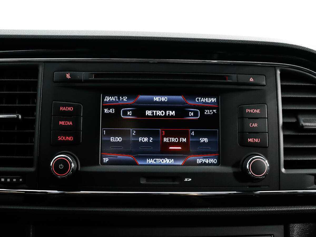 SEAT Leon, 2013 - Фото №12