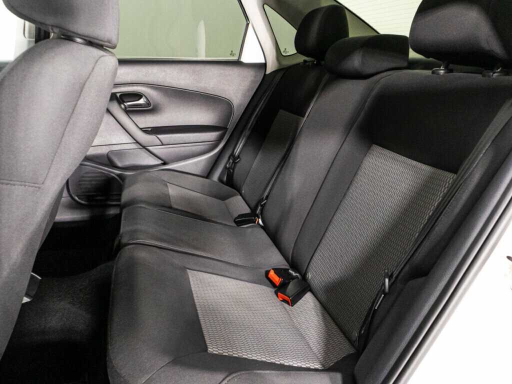 Volkswagen Polo, 2013 - Фото №9