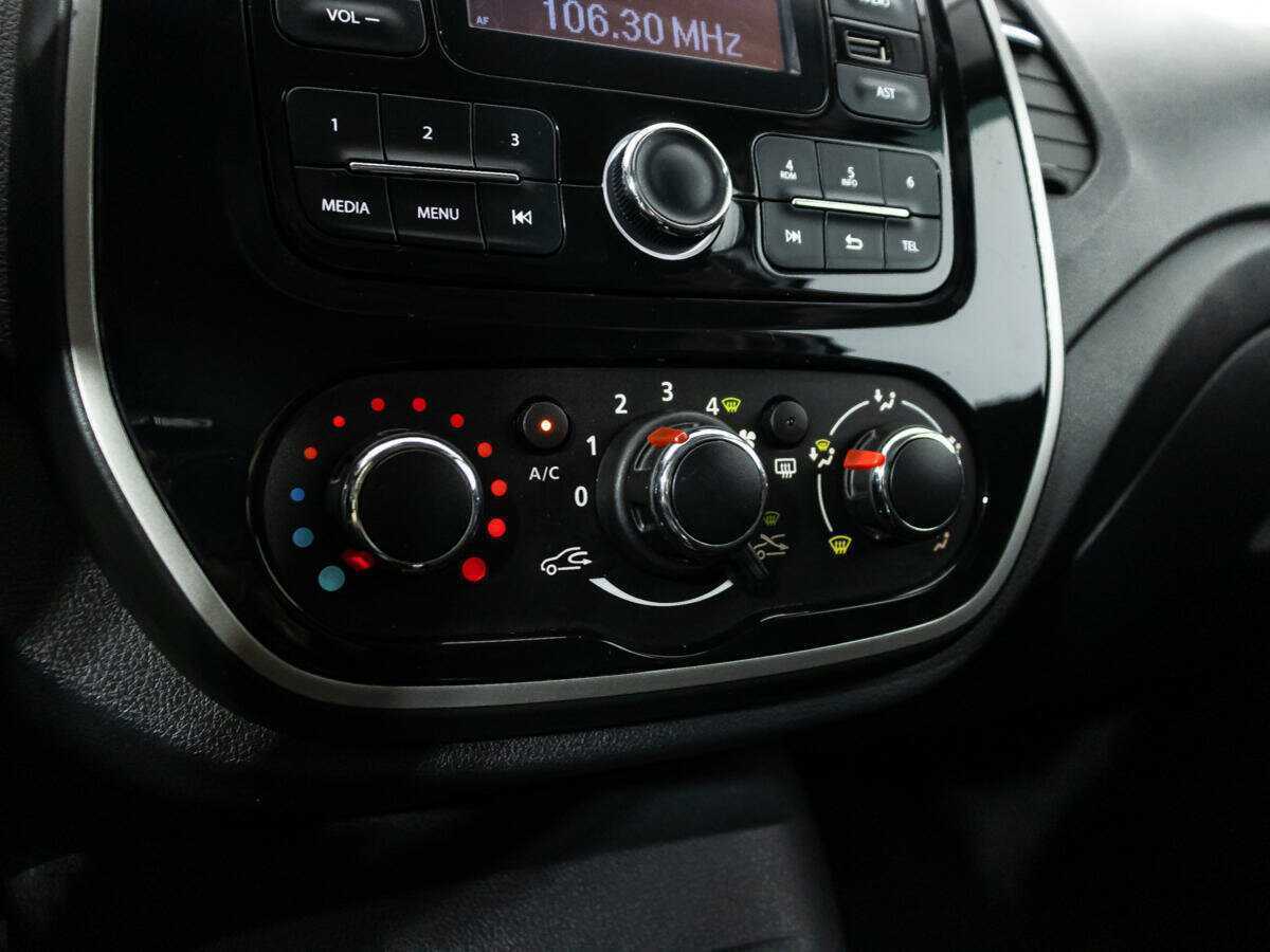 Renault Kaptur, 2017 - Фото №14