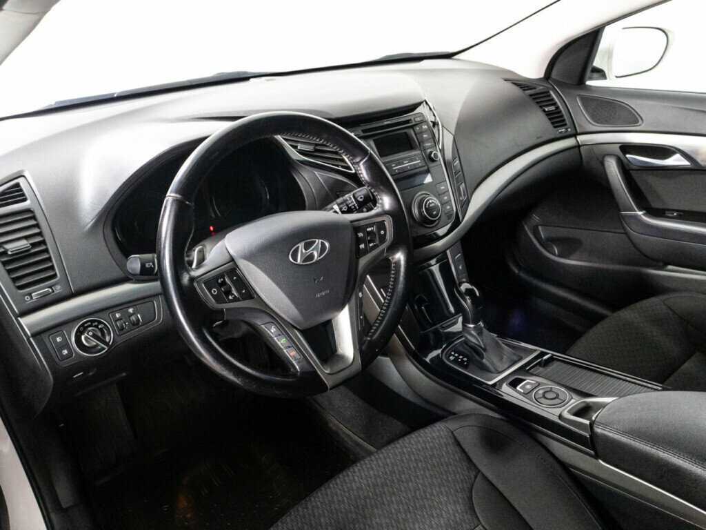 Hyundai i40, 2015 - Фото №10