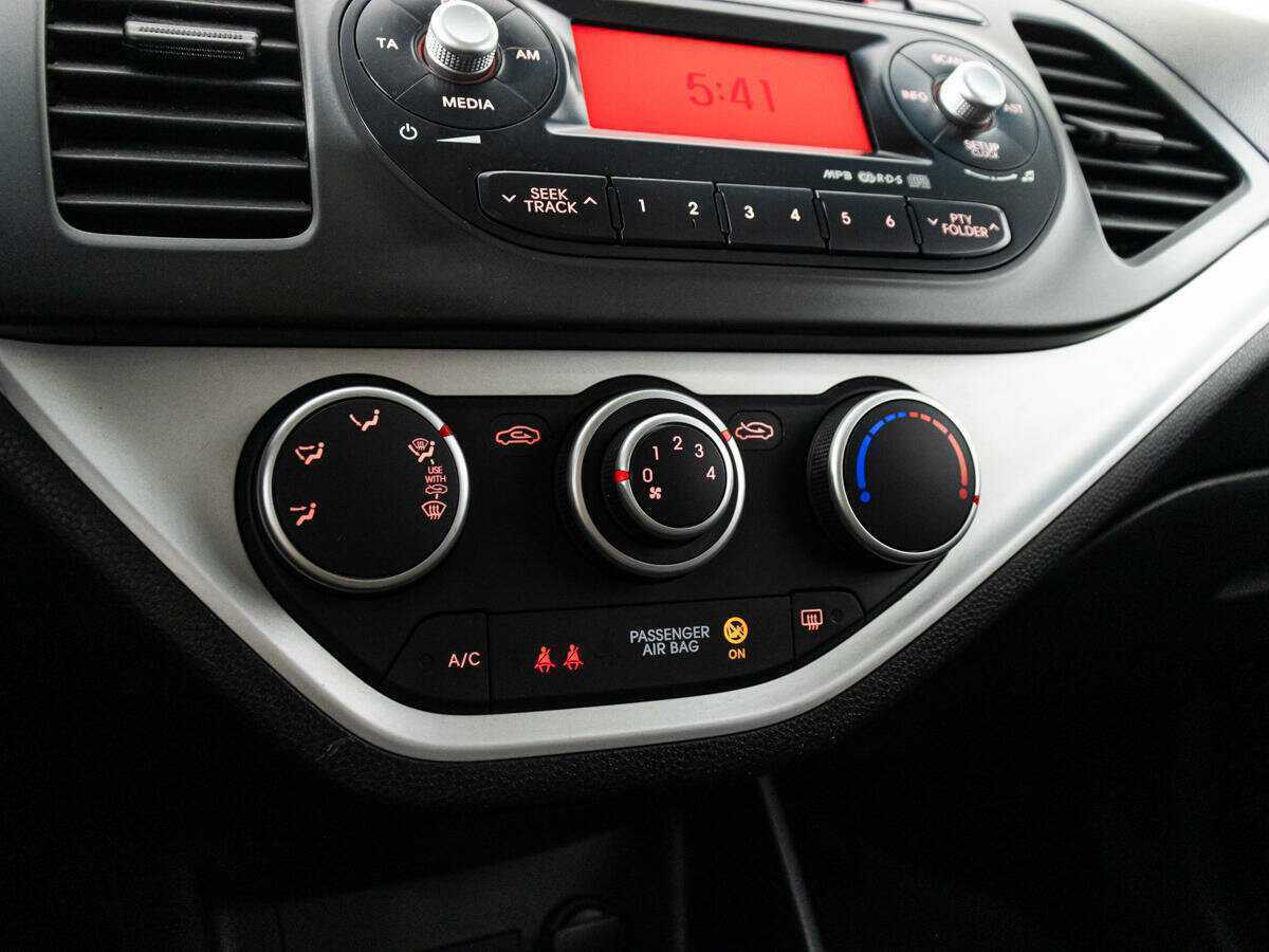 Kia Picanto, 2013 - Фото №14