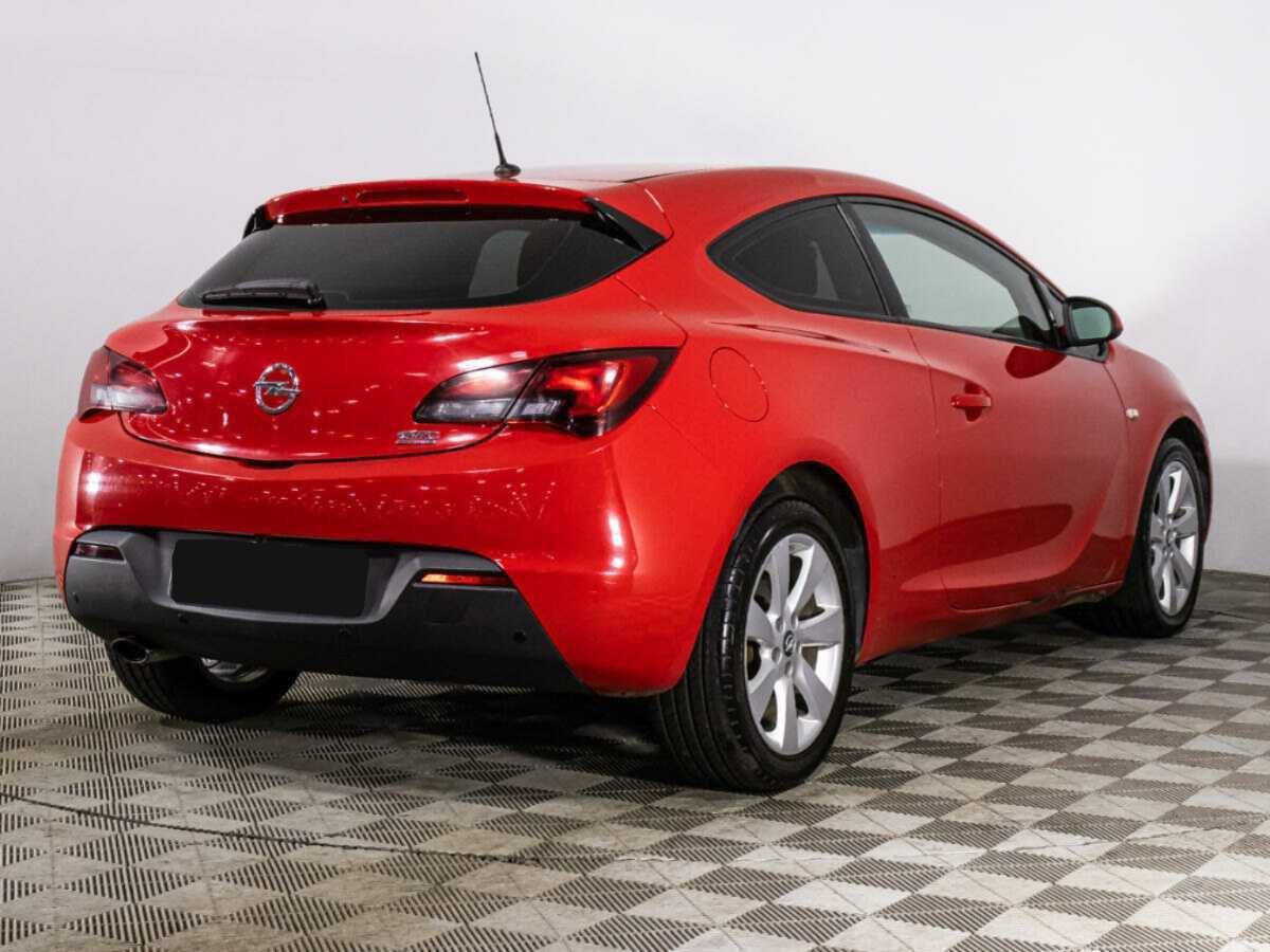 Opel Astra GTC, 2013 - Фото №4